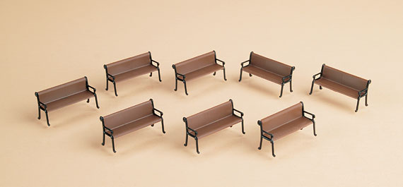8 panchine