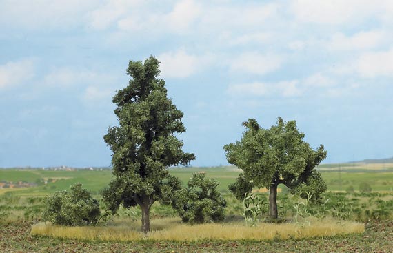 SET TAPPETO ERBOSO + 2  ALBERI + SIEPI