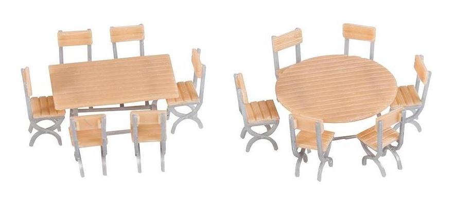 2 tavoli e 12 sedie