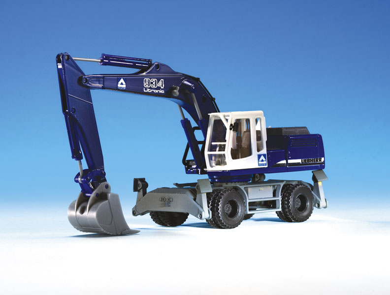 SCAVATRICE LIEBHERR 934