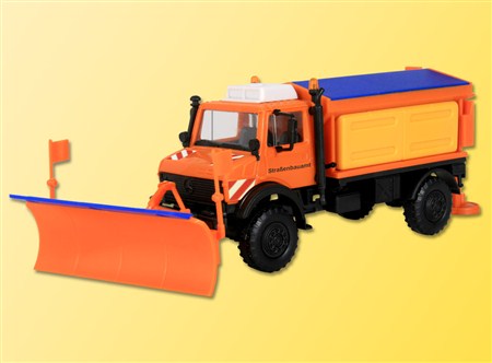 UNIMOG SPAZZANEVE