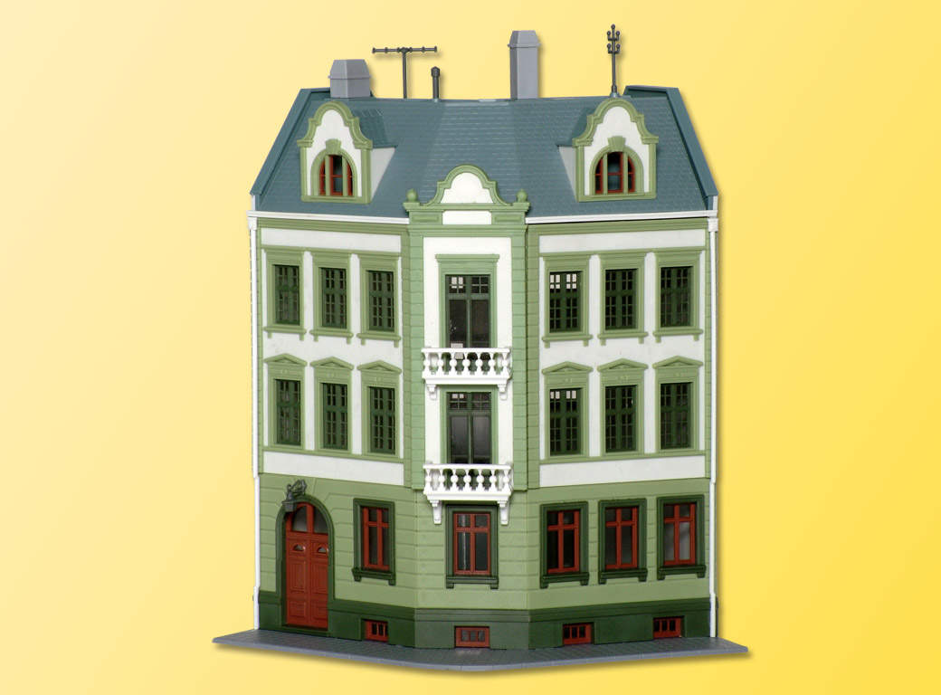 EDIFICIO AD ANGOLO