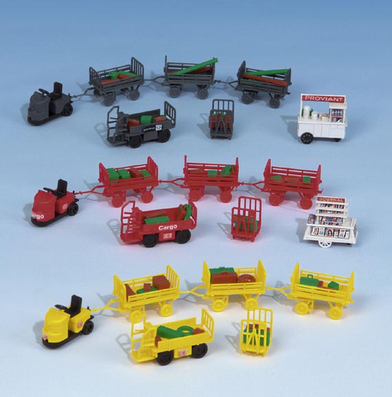 CARRELLI MOTORE VARI