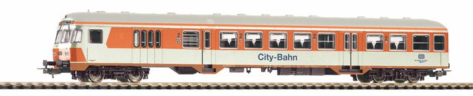 Carrozza pilota 2 classe  BDnrzf 740