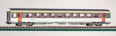 CARROZZA CORAIL 1' CLASSE