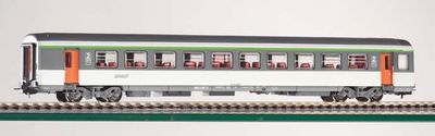 CARROZZA CORAIL 2' CLASSE