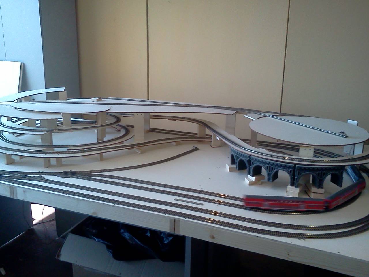 Modellismo Ferroviario PLASTICO H0 240x120 smontabile - premontato