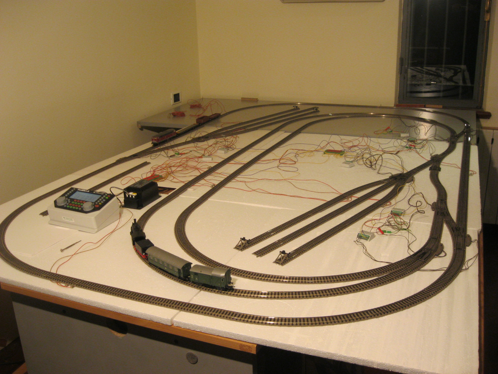 Modellismo Ferroviario Plastico digitale automatizzato H0